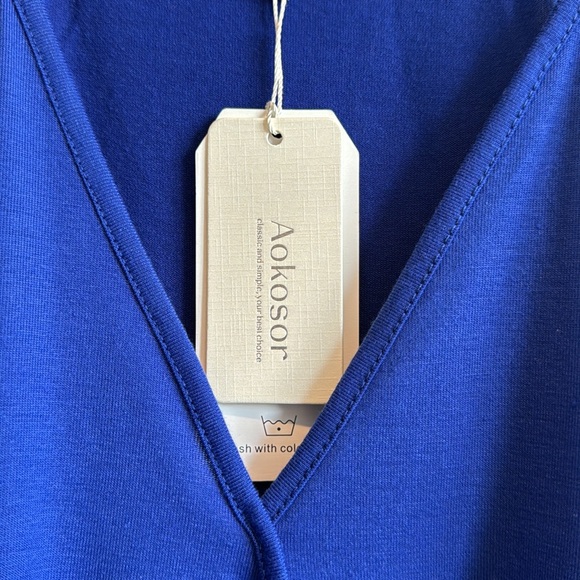 BNWT - Royal Blue Cotton Sleeveless Top Size M - Picture 3 of 3